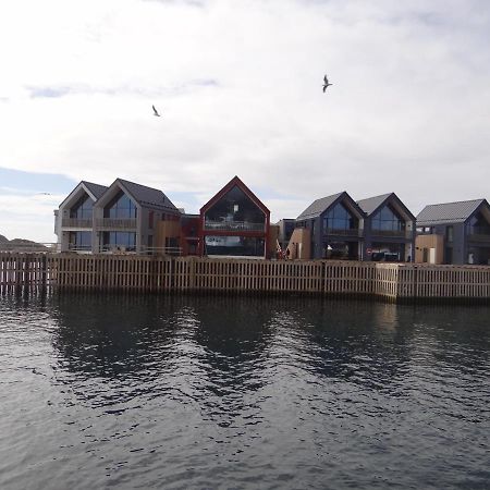 Lofoten Bryggeleiligheter Henningsvær Exterior foto